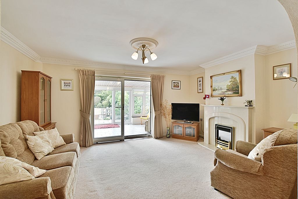 Property photo 3 of 23 Photo 9