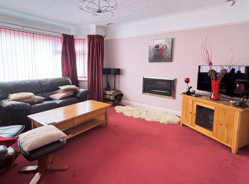 Property photo 2 of 11 Photo 2