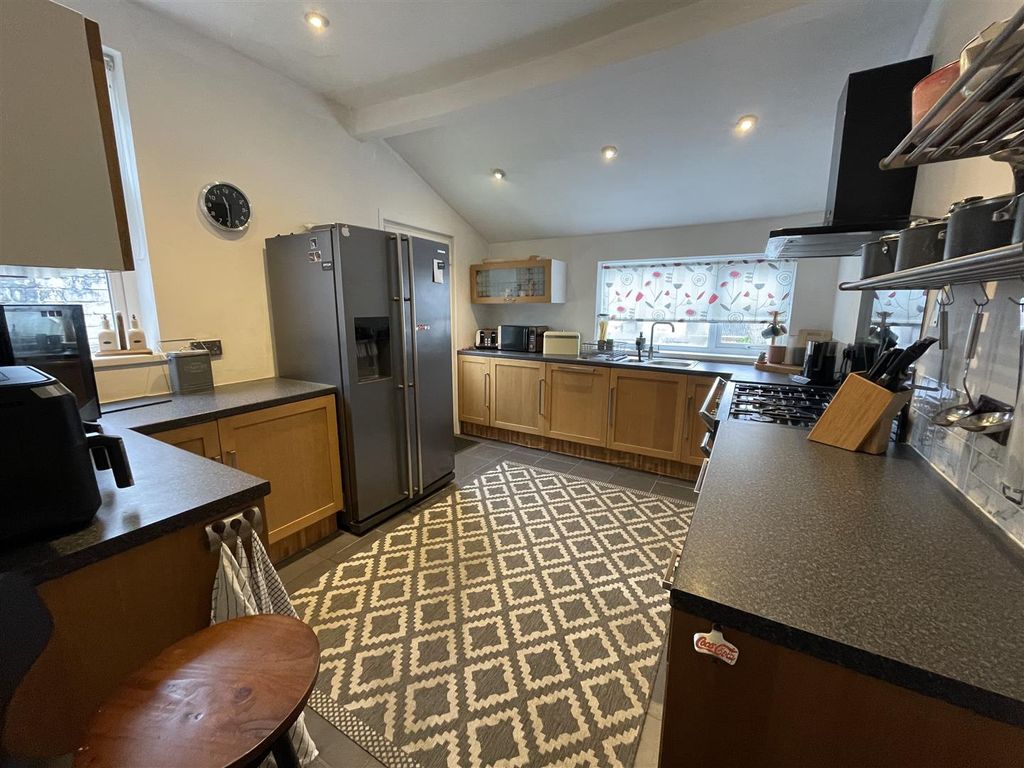 Property photo 2 of 30 Img_7267.Jpeg