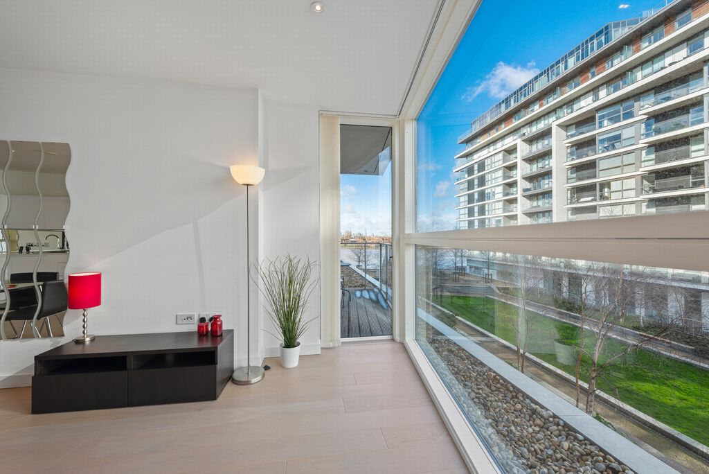 Property photo 2 of 19 Photo 19