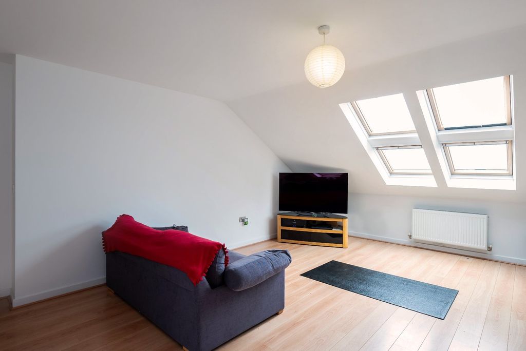 Property photo 2 of 10 Picture 2