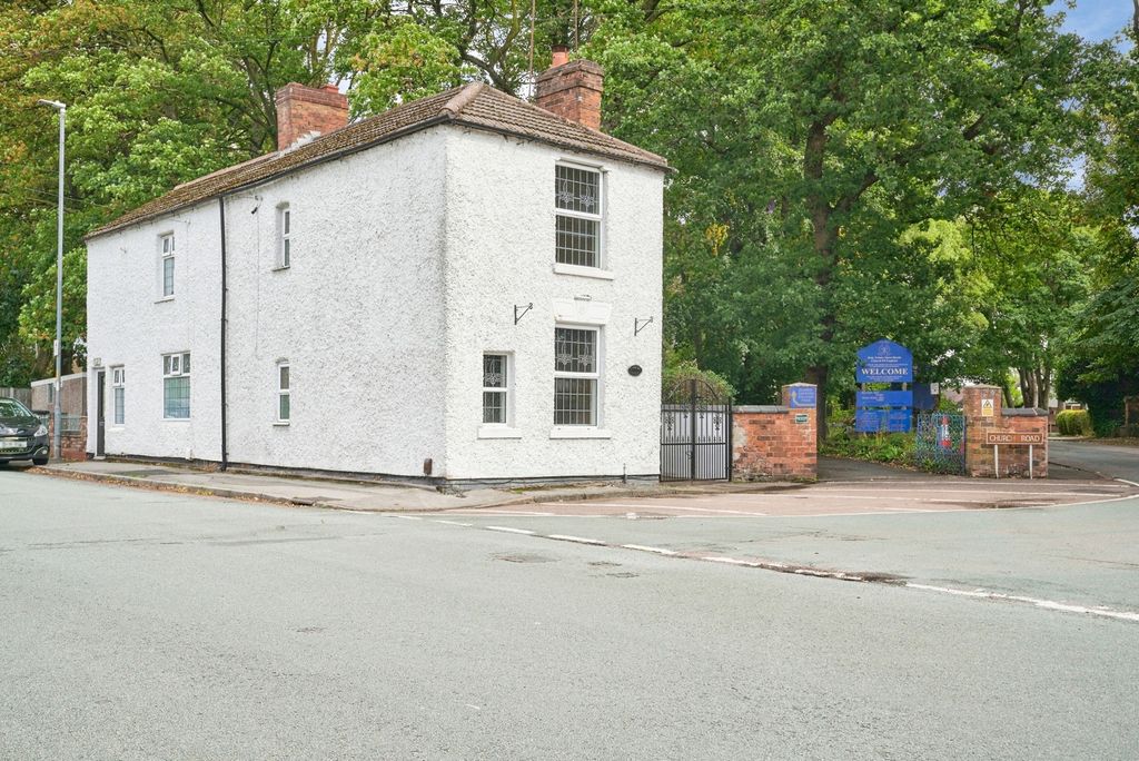 Property photo 1 of 11 Pbox-Img.Jpg