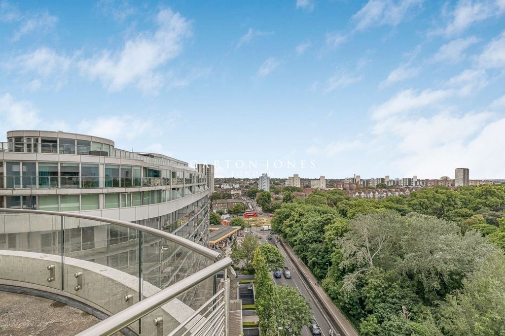 Additional image 29 of 3 bed flat for saleValetta House, 366 Queenstown Road, London SW11