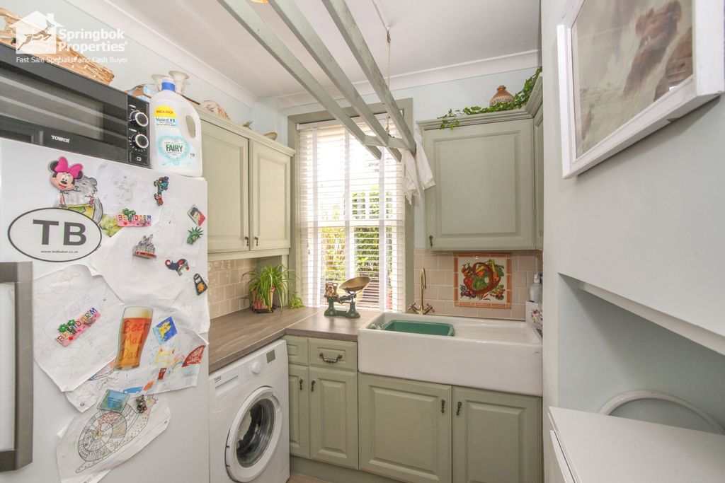 Additional image 26 of 6 bed detached house for saleBritannia Villas, Britannia Terrace, Blackwood, Gwent NP12