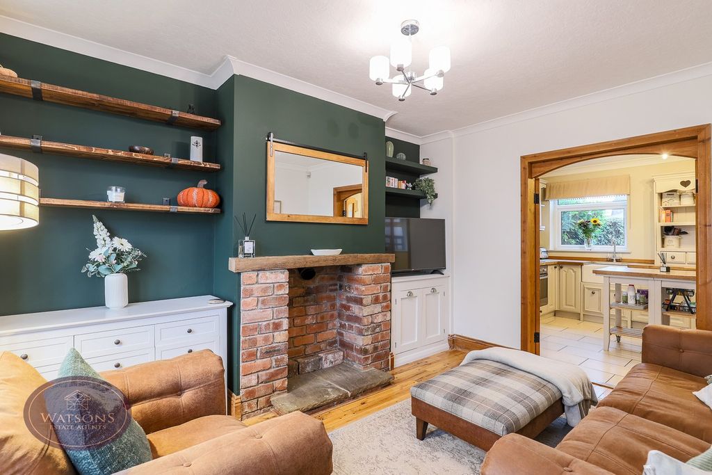 Property photo 2 of 22