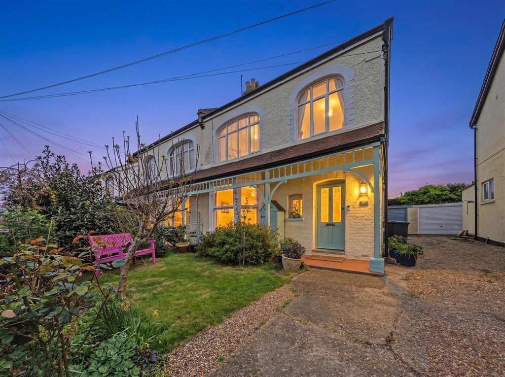 Property photo 1 of 39 34 Alma Road (4).Png