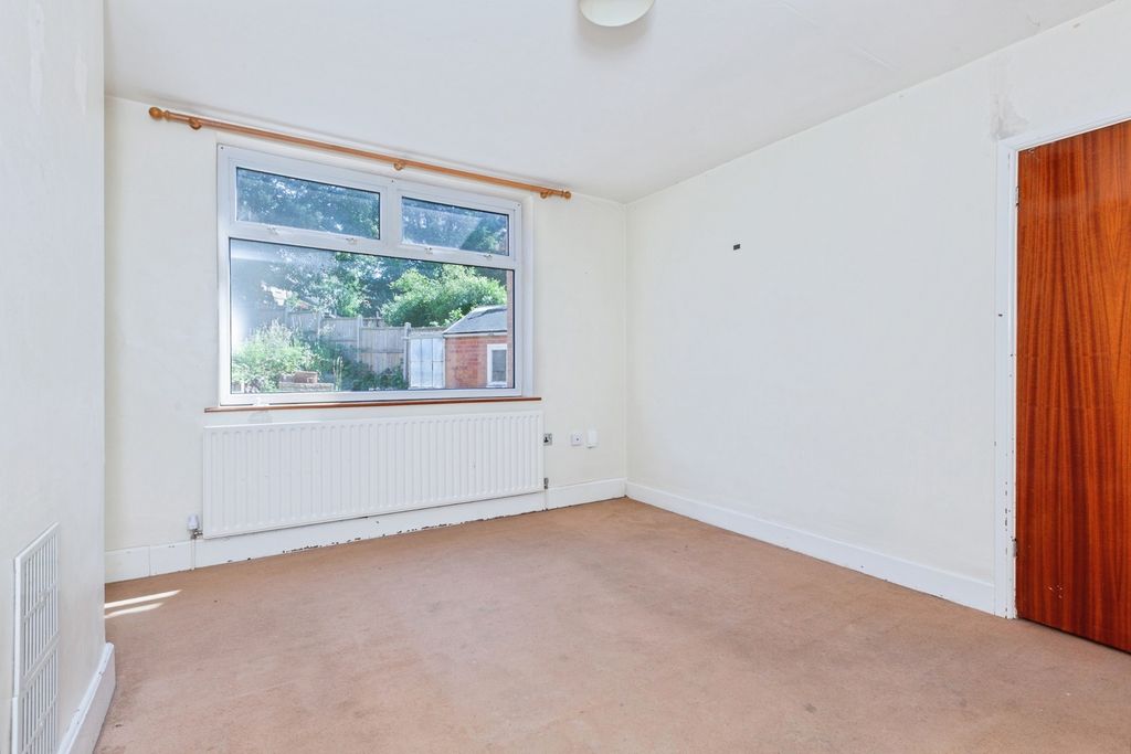 Property photo 3 of 15 Pbox-Img.Jpg