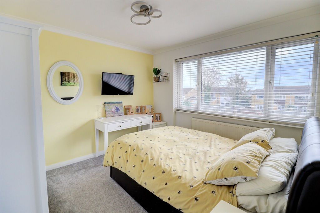 Property photo 3 of 11 Picture No. 08