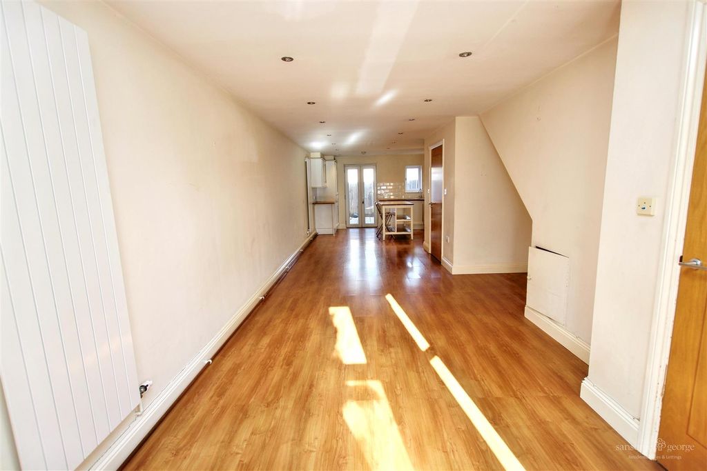 Property photo 3 of 15 Living Room