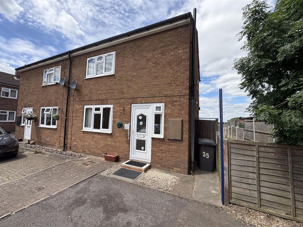 Property photo 1 of 18 Front External