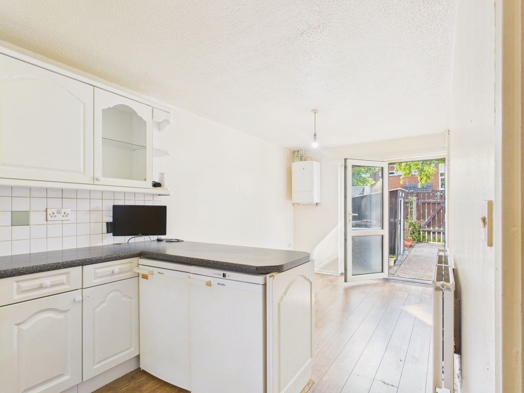 Property photo 3 of 13 Kitchen Diner