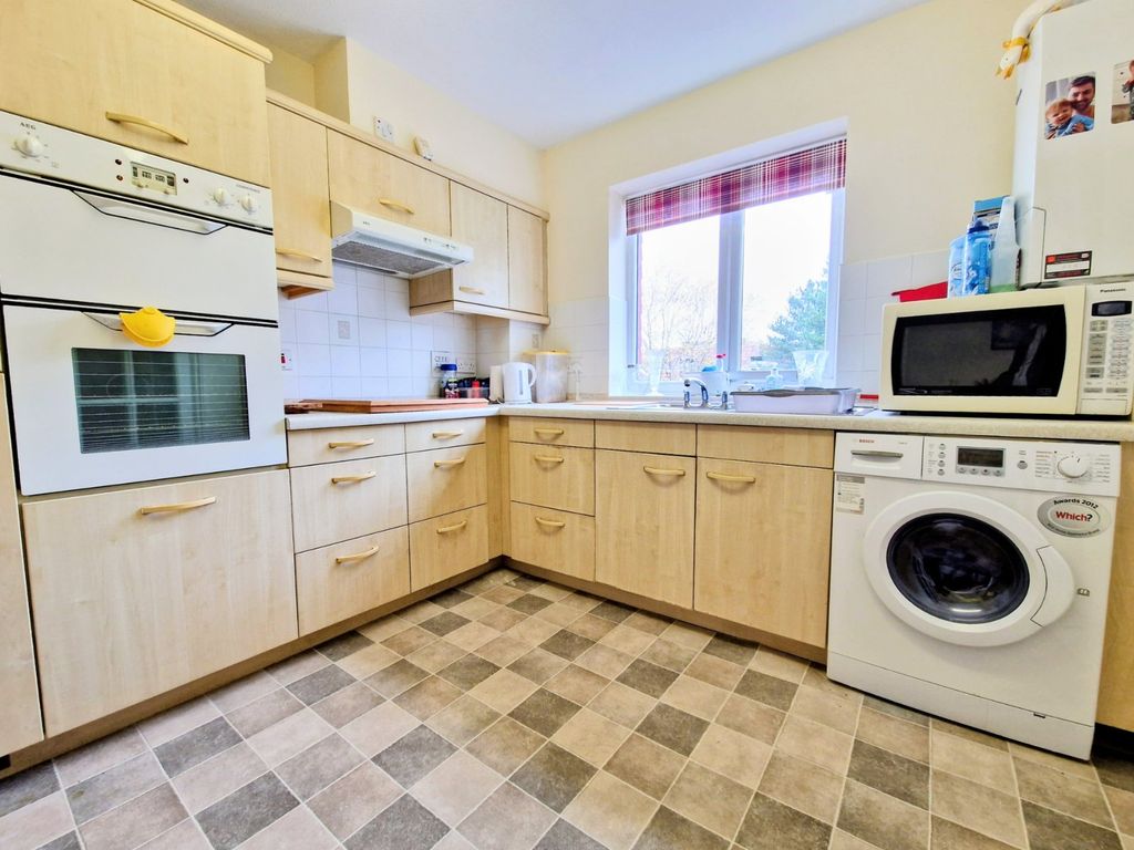 Property photo 3 of 16 Picture No. 06