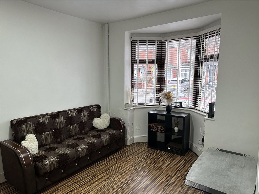 Property photo 3 of 26 Picture No. 11