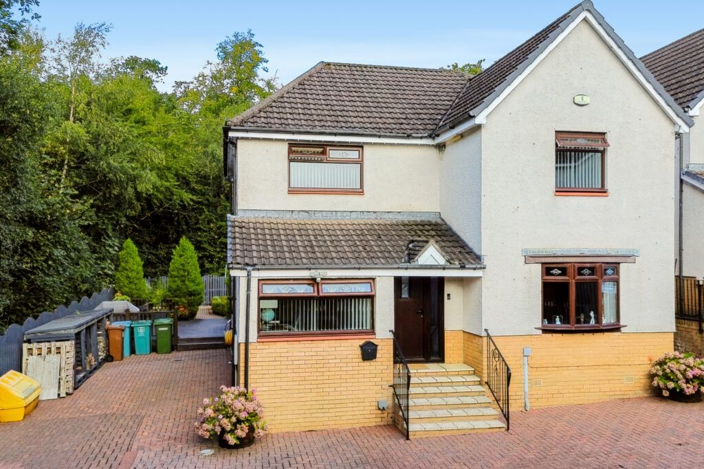 Property photo 1 of 37