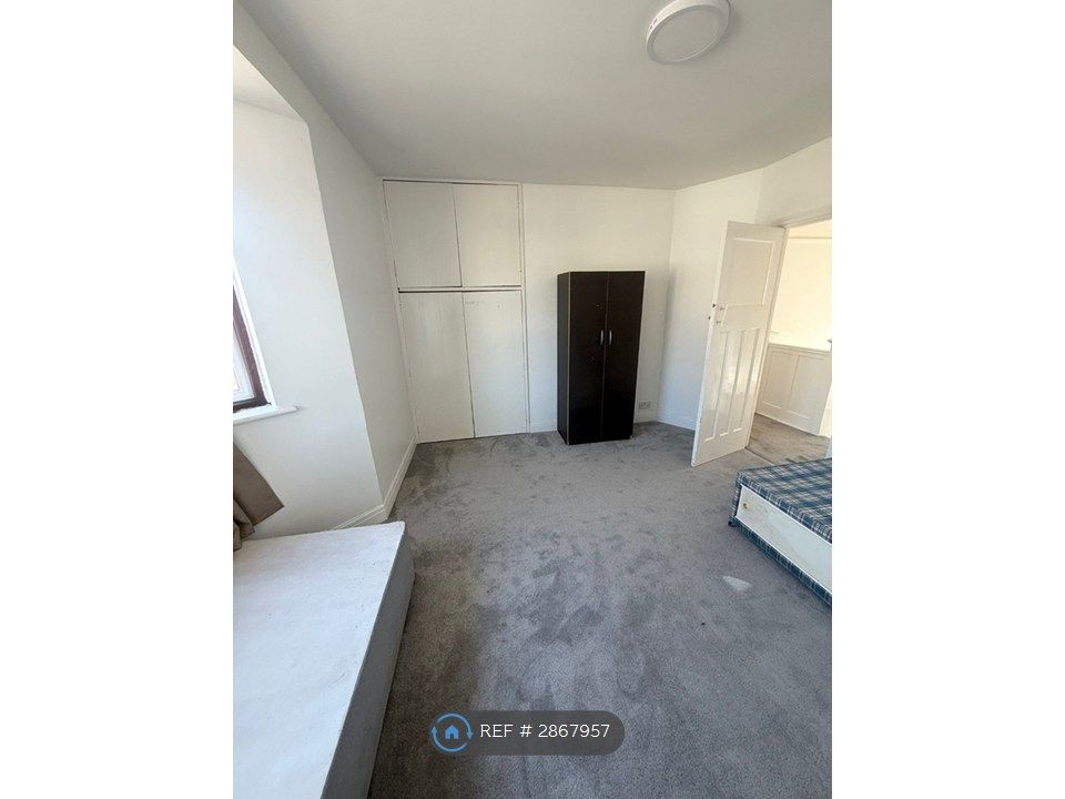 Property photo 1 of 5 Room 1