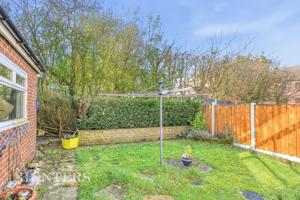 Property photo 2 of 18 Rear Garden