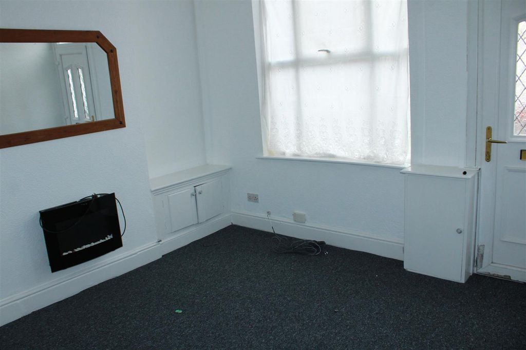 Property photo 2 of 14 Img_8402.Jpg