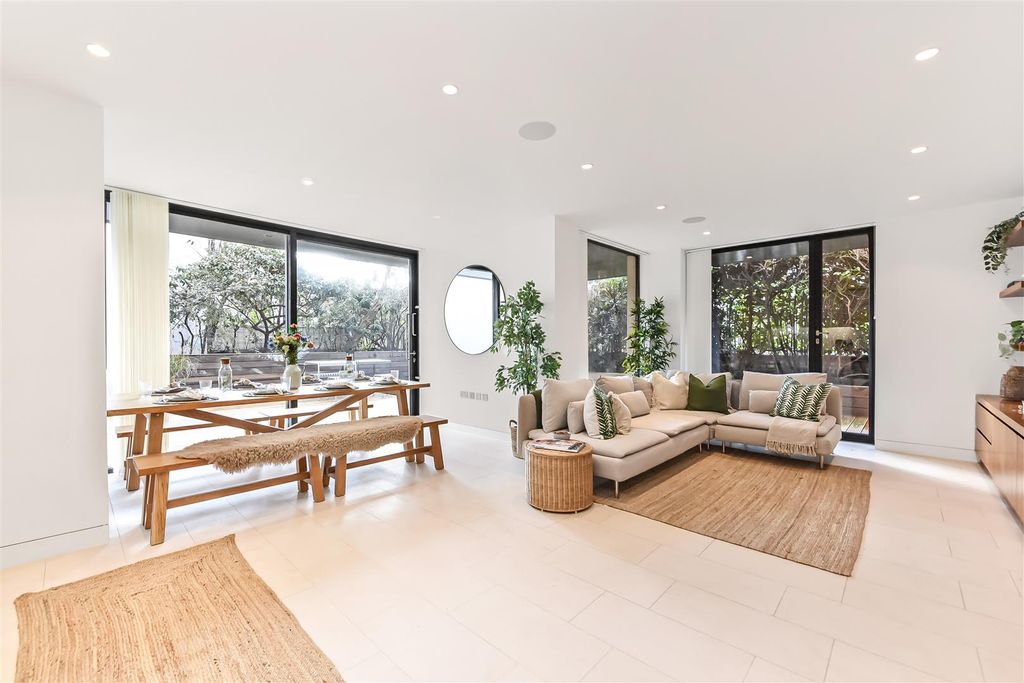 Property photo 1 of 11 1.Jpg