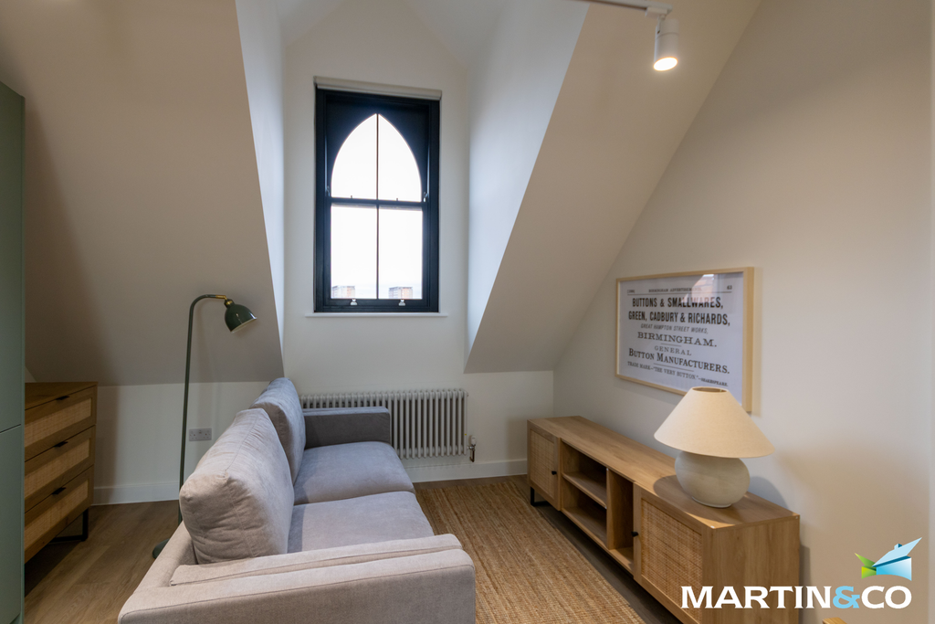 Property photo 3 of 15 Picture5