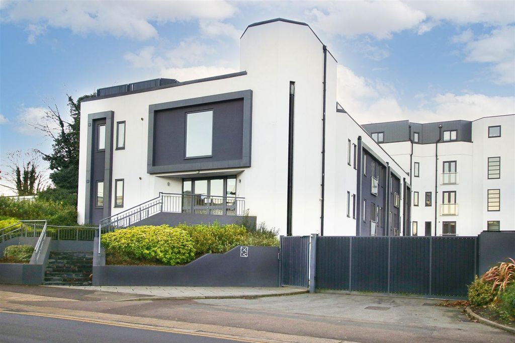 Property photo 1 of 14 Img_9372-Edit.Jpg