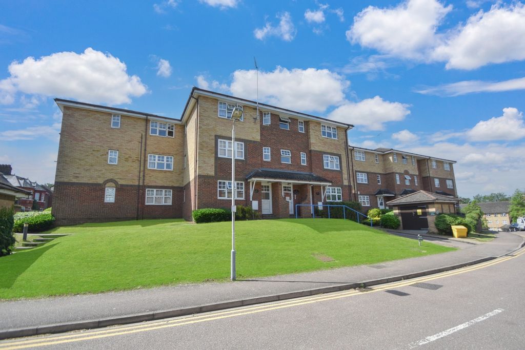 Property photo 1 of 8 4150020