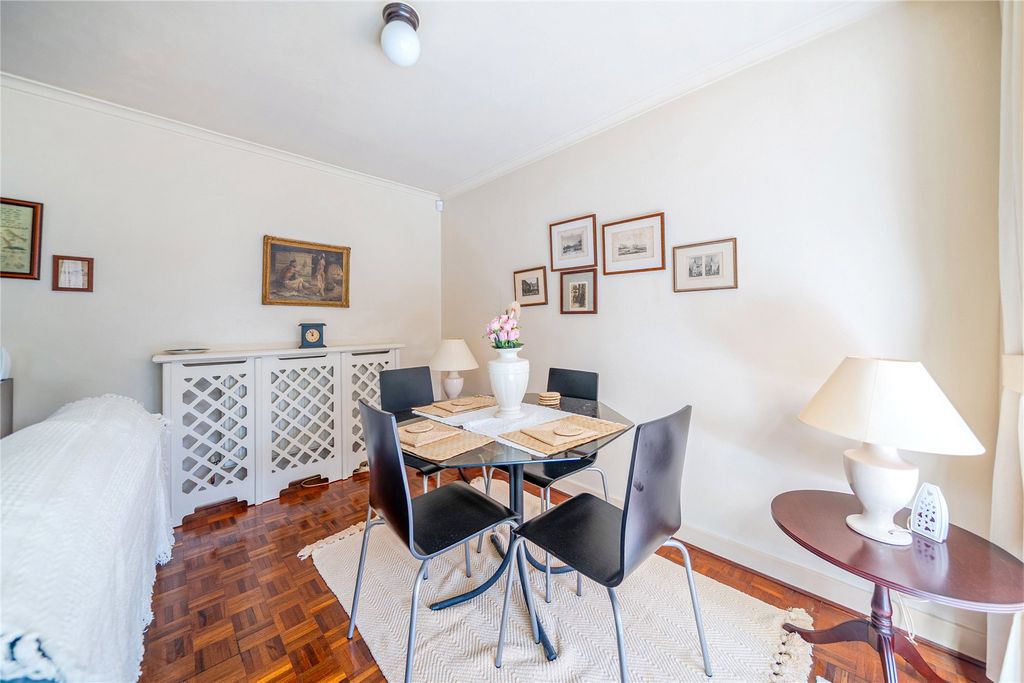 Property photo 3 of 19 Picture No. 05