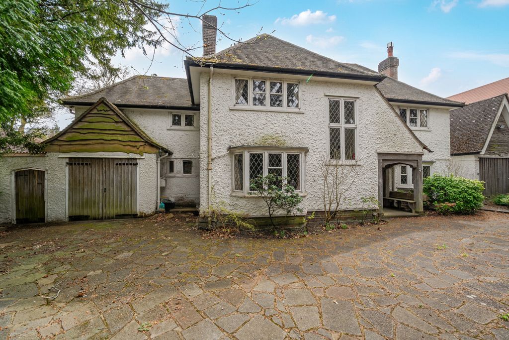 Property photo 1 of 25 External