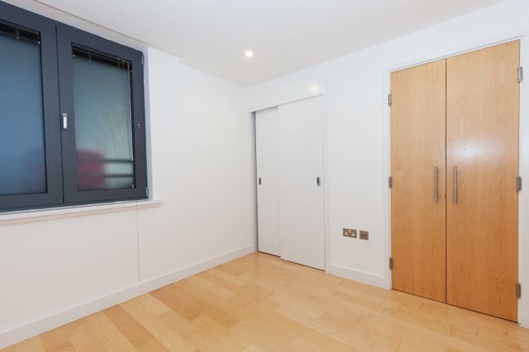 Property photo 3 of 9 236784