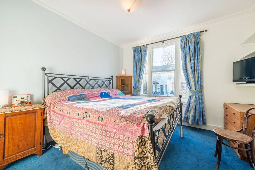 Property photo 1 of 14