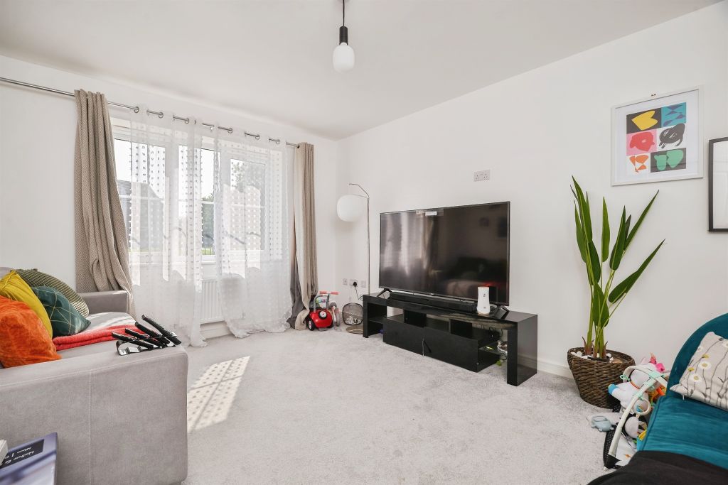 Property photo 3 of 17