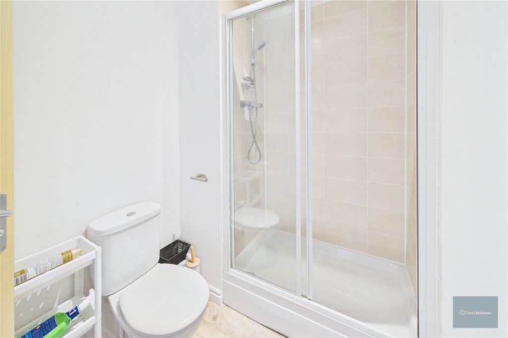 Property photo 3 of 11 Picture No. 27