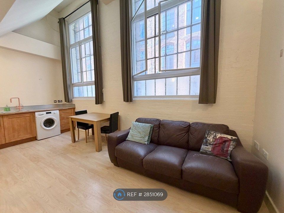 Property photo 2 of 10 Living Area