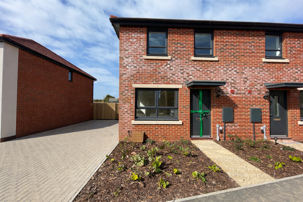 Property photo 1 of 9