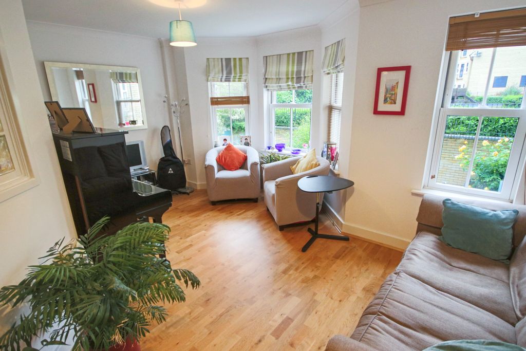 Property photo 2 of 16 Img_6424