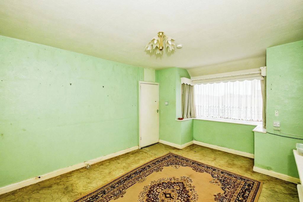 Property photo 3 of 16 Living Room 2