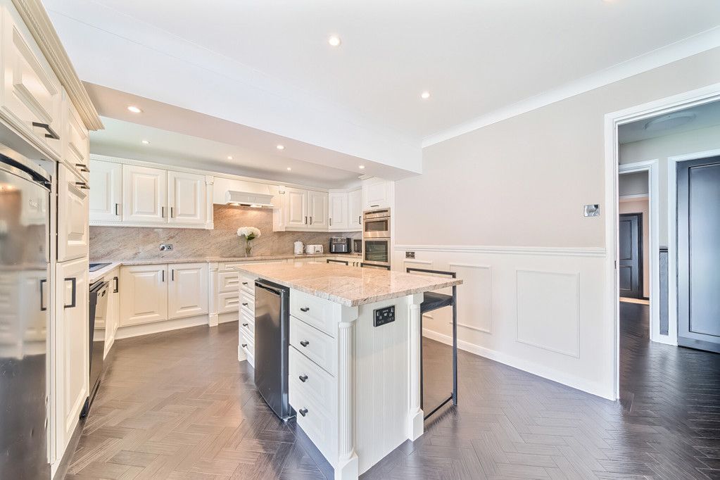 Property photo 2 of 32 Kitchen