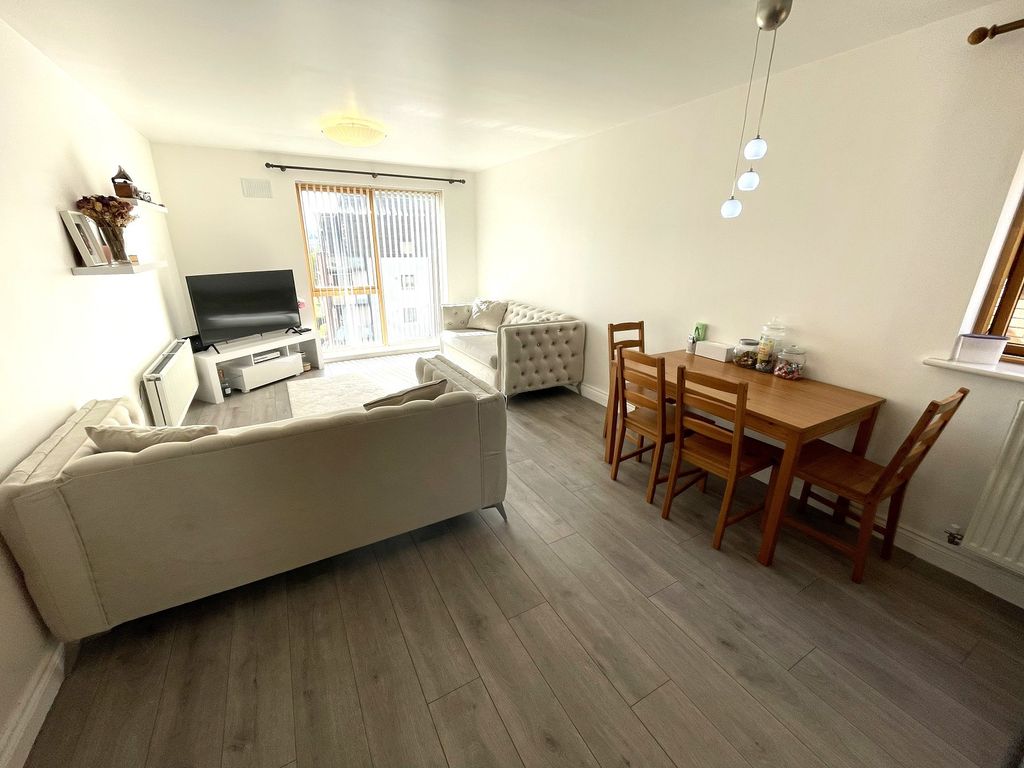 Property photo 2 of 10 Not Specified