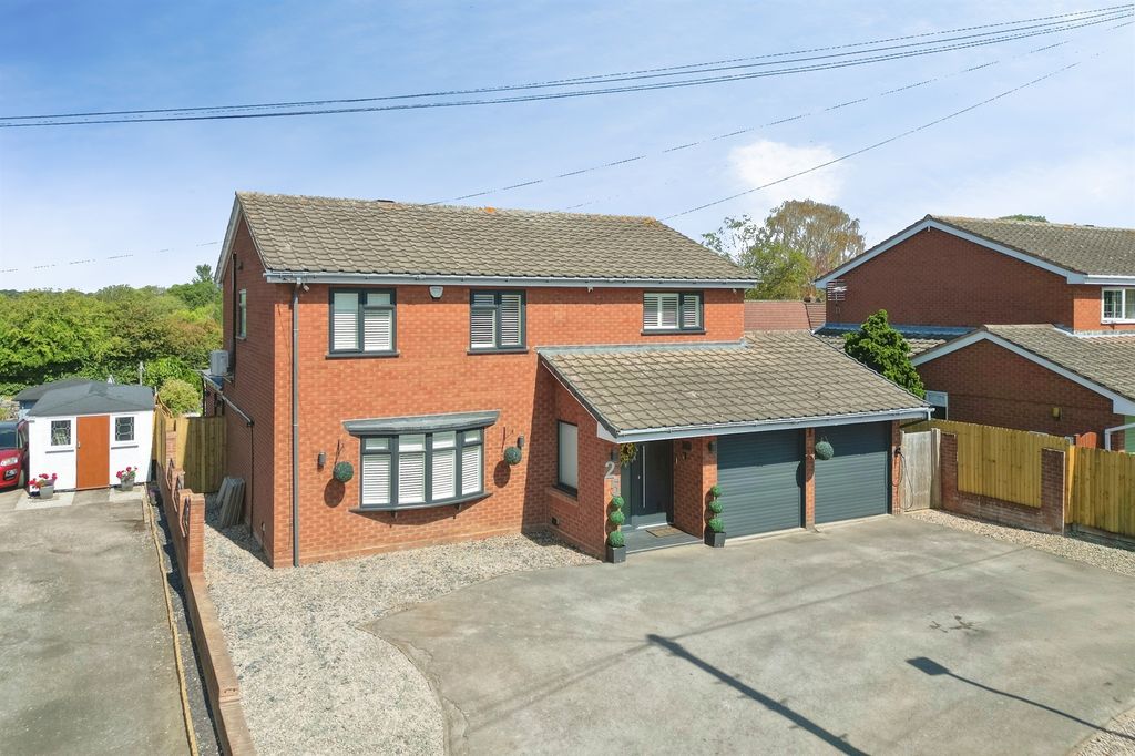 Property photo 3 of 30