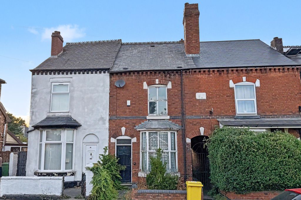Property photo 1 of 19 47 Walsall Road, Darlaston, West Midlands, Ws10 9Js