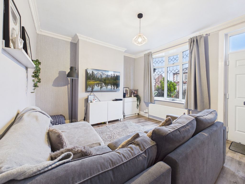 Property photo 2 of 18