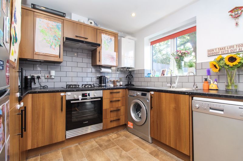 Property photo 3 of 18 Kitchen/Diner