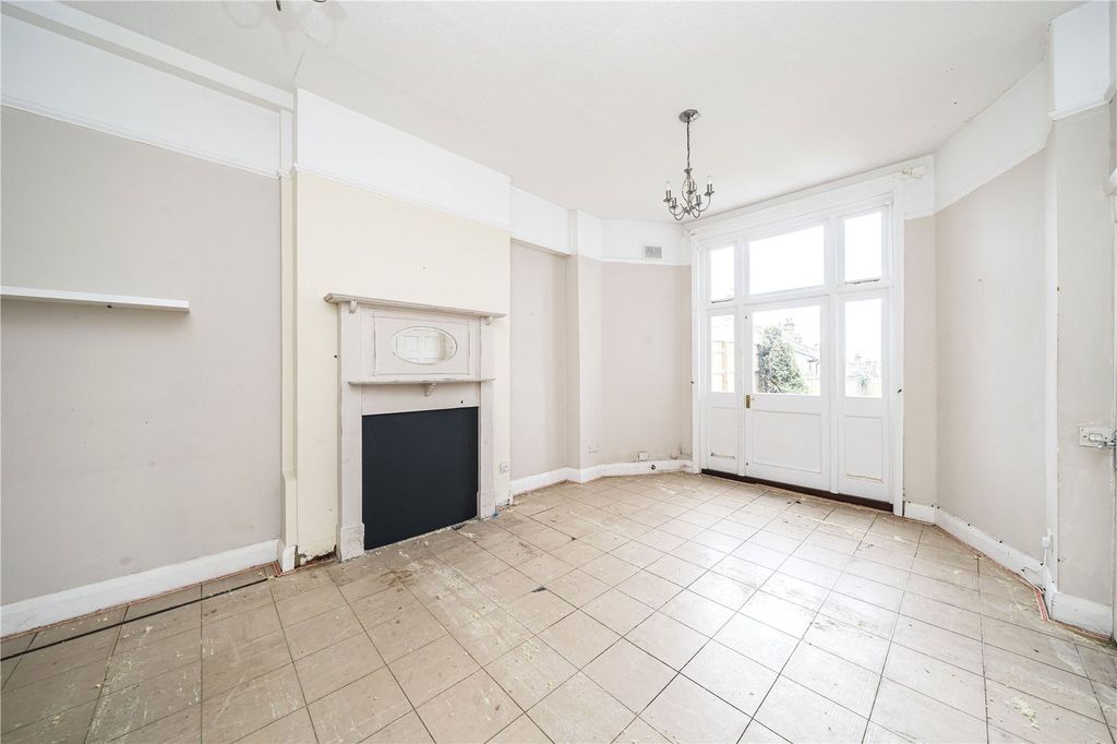 Property photo 3 of 12 Picture No. 07