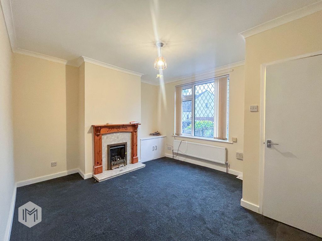 Property photo 2 of 9 Picture No. 11