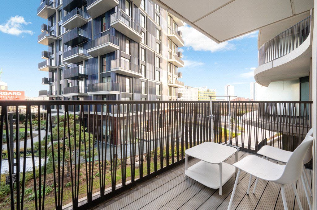 Property photo 1 of 11 Cassini Apartments