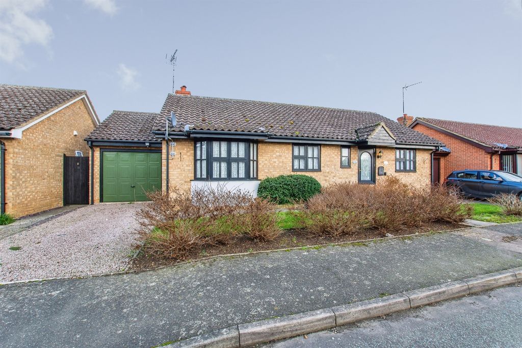 Property photo 1 of 20