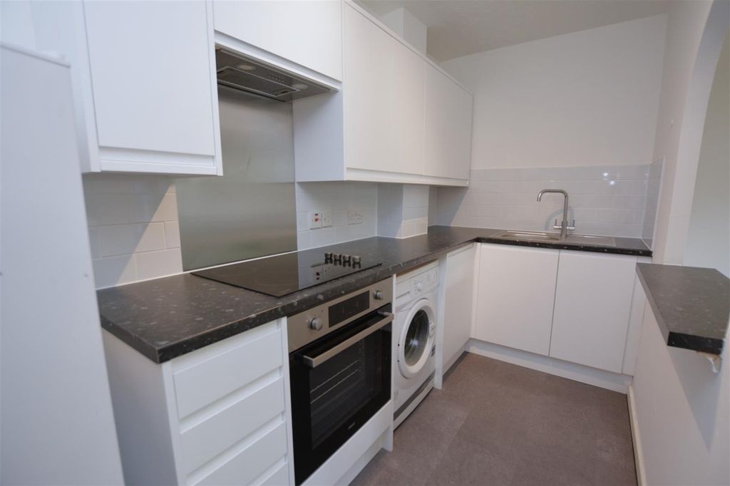 Property photo 3 of 5 Picture No. 05