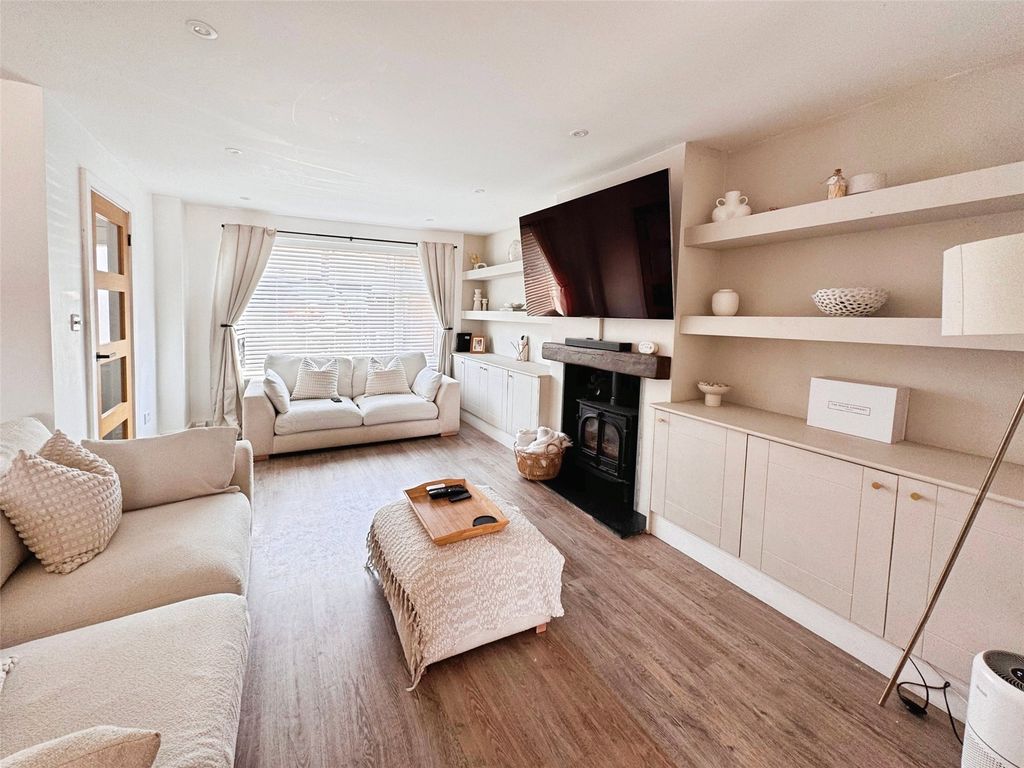 Property photo 2 of 32 Picture No. 36