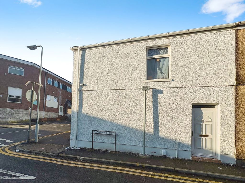 Property photo 1 of 23