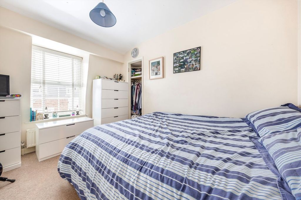 Property photo 2 of 4