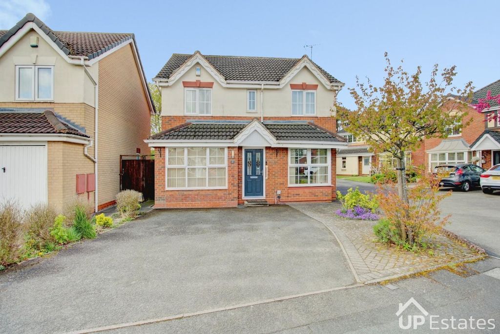 Property photo 1 of 28